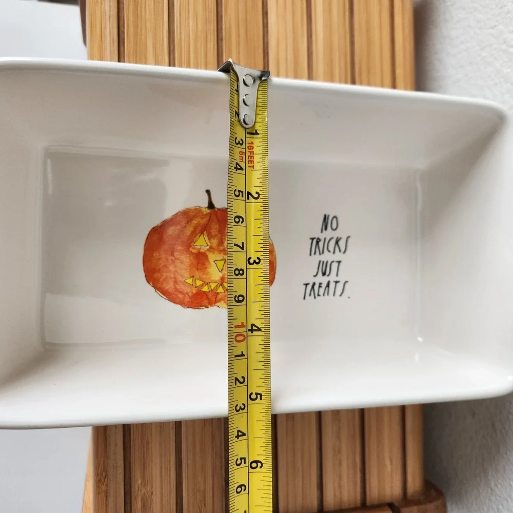Rae Dunn Artisan Collection Halloween‎ Pumpkin No Tricks Just Treats Baking Dish